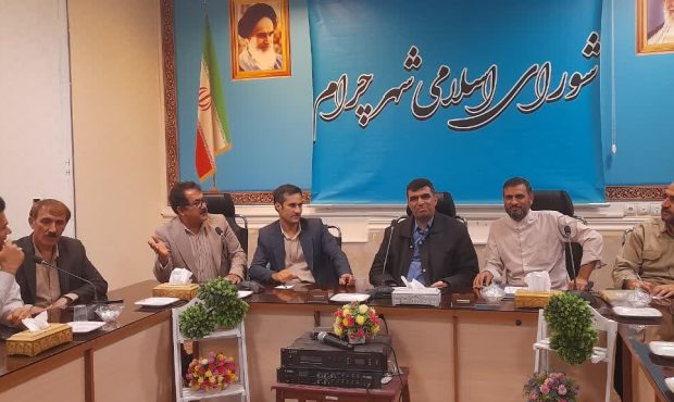 سلب آسایش شهروندان چرامی درپیاده روهاوخیابان هاوضرب العجل۲هفته ای شورای اسلامی شهر و شهرداری چرام