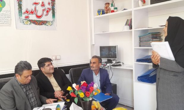 بازدید معاون توانبخشی بهزیستی استان به همراه مدیر گروه توانبخشی حرفه‌ای کشور از مراکز حرفه آموزی و کارگاه‌های تولیدی حمایتی بهزیستی استان
